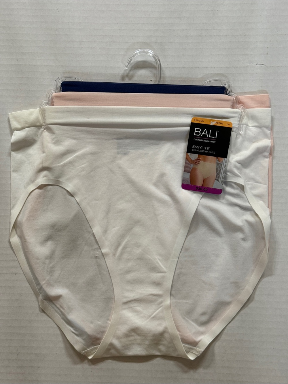 Bali Easylite seamless Hi-Cut Briefs – White, Light Pink, Navy (3-Pack) size 7